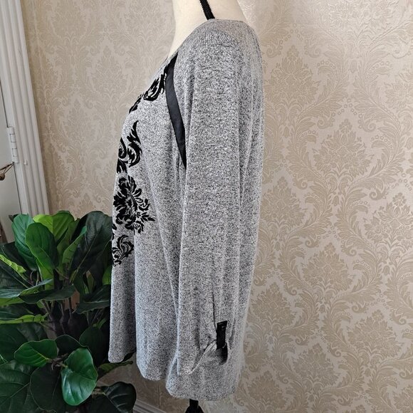 Style & Co Size XL Gray Tunic Sweater Black Velvet Pattern Tab Sleeves NWOT - Picture 7 of 11